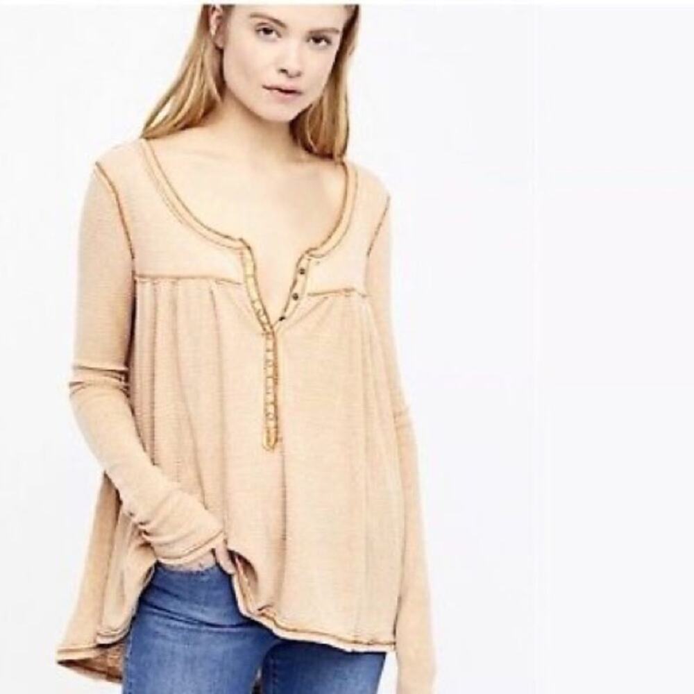FREE PEOPLE We the free Kai Henley Thermal Top Color Cream orange trim sz small